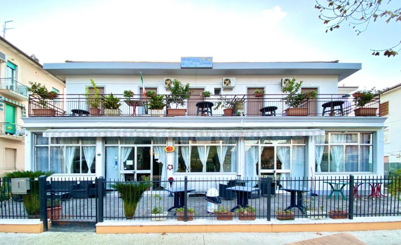Hotel Villa Lorena Rimini Buitenkant foto